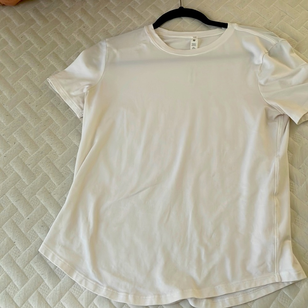 New Crew neck t shirt
